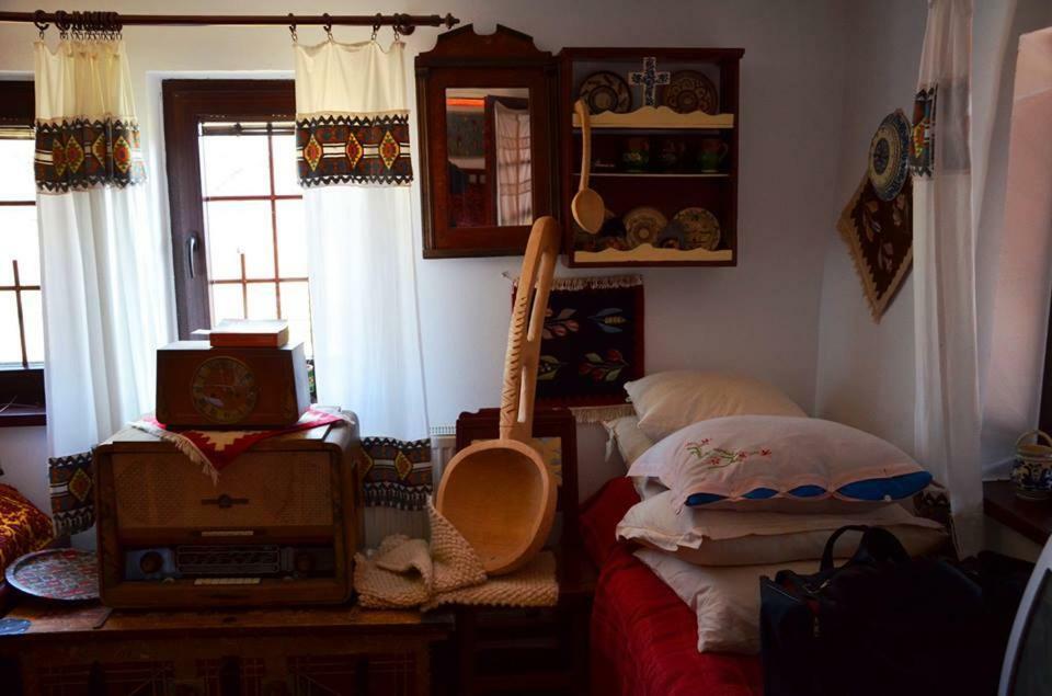 Cottage Poe Poienari Экстерьер фото